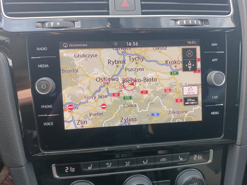 ox_vw-golf-vii-15-tsi-130km-navi-klimatronic-93-000km-2020r