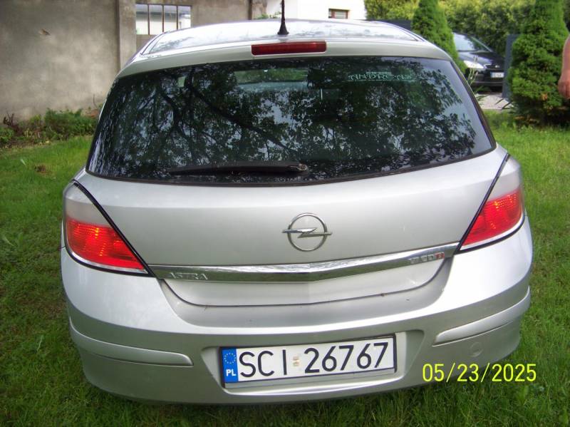 ox_sprzedam-opel-astra-iii-17cdti