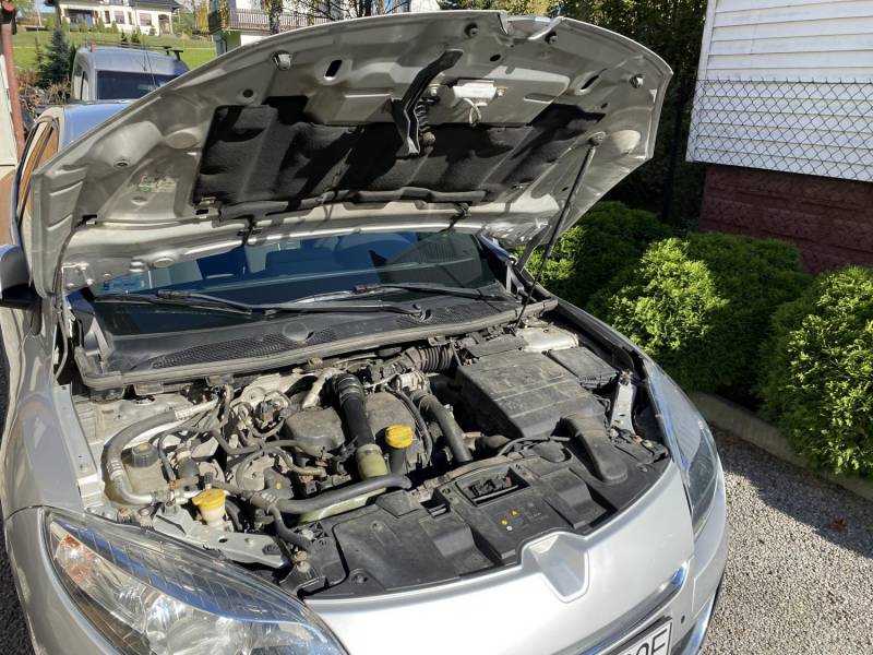 ox_renault-megane-iii-15-dci-2012-r-197-tys-km-bogate-wyposazenie