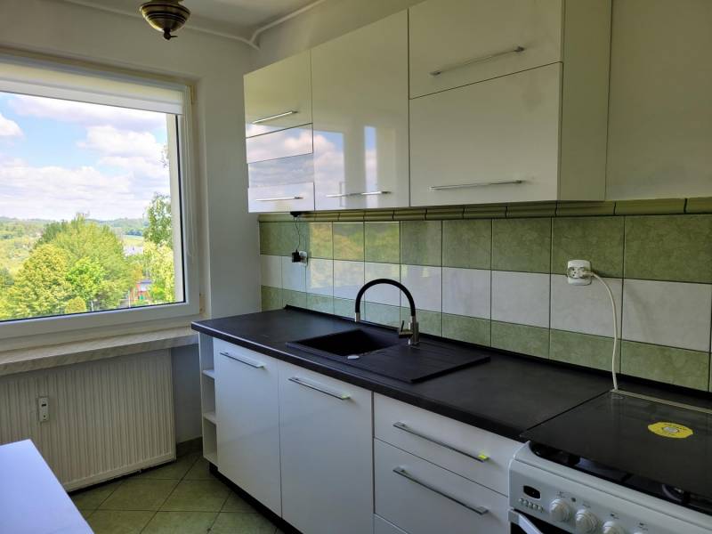 ox_oferuje-do-wynajecia-mieszkanie-o-pow-524m2-w-cieszynie-1800zl