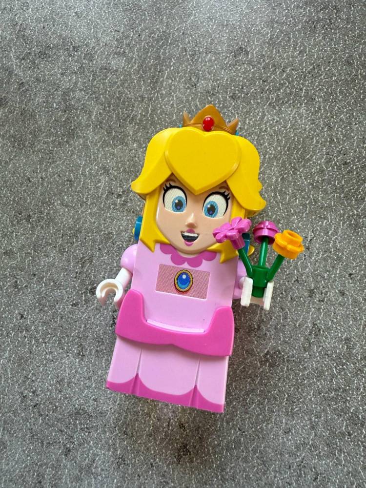 ox_klocki-lego-mario