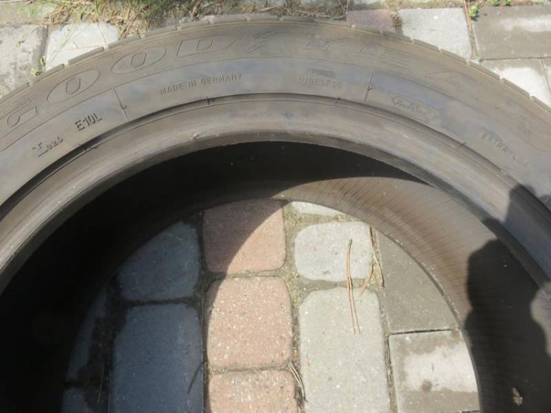 ox_2555016-4-opony-goodyear