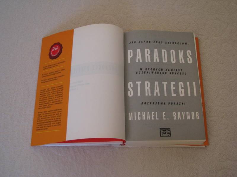 ox_michael-e-raynor-paradoks-strategii-jak-zapobiegac-sytuacjom
