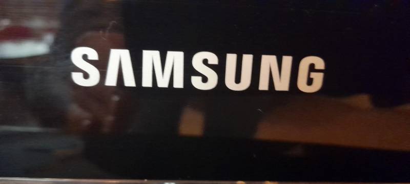 ox_telewizor-samsung-37