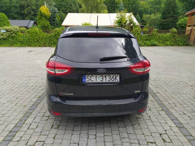 ox_ford-c-max-10-ecoboost-128-tys-km