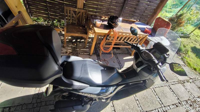 ox_sprzedam-skuter-yamaha-nmax-125