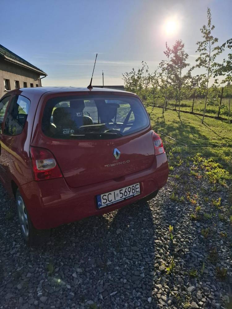 ox_renault-twingo-12-benzyna