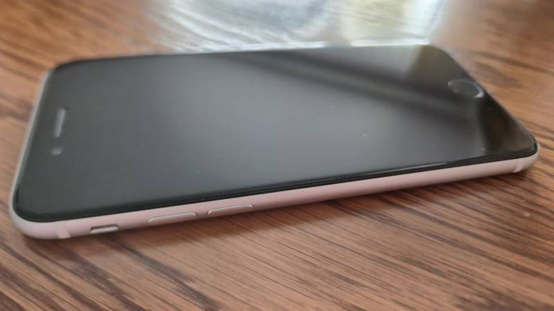 ox_iphone-se-2020-white64gb-bardzo-ladny-komplet-z-dowodem-zakupu