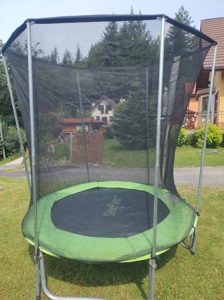 ox_trampolina-ogrodowa-skyflyer