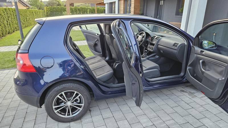 ox_volkswagen-golf-v-19-tdi-2005-r-oryginalny-przebieg-114-000km