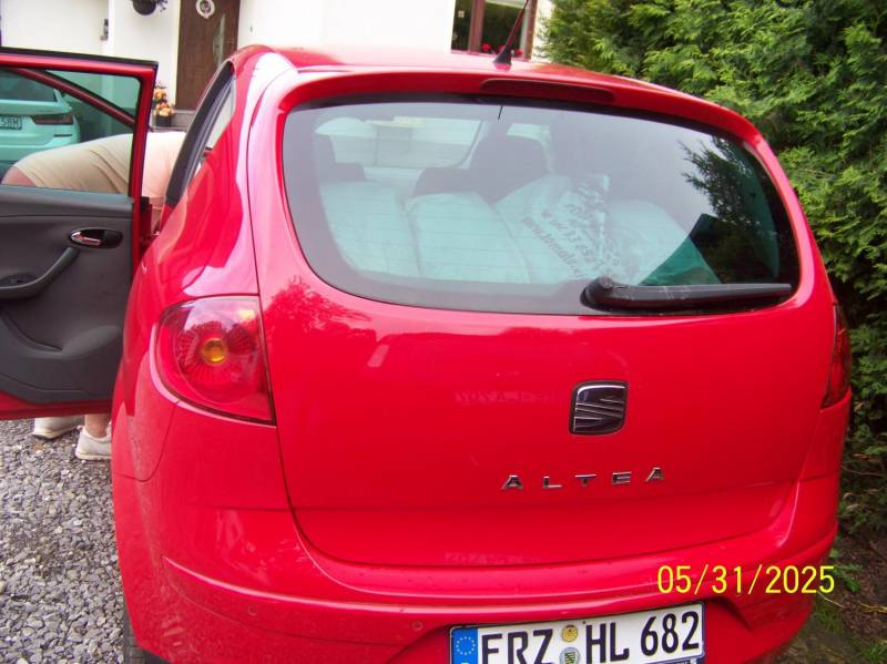ox_sprzedam-seat-altea-16-mpi