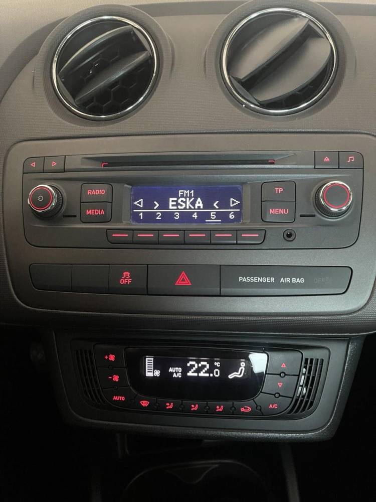 ox_seat-ibiza-12-klimatronik-benzyna-2013r