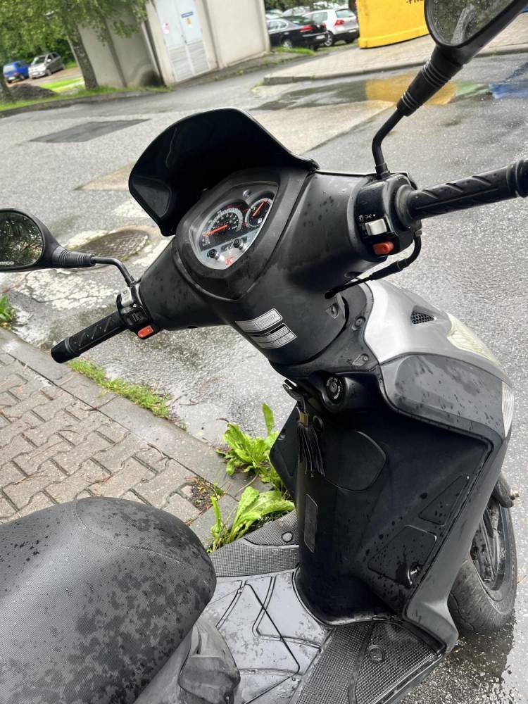 ox_motocykl-kymco-agility-150-city