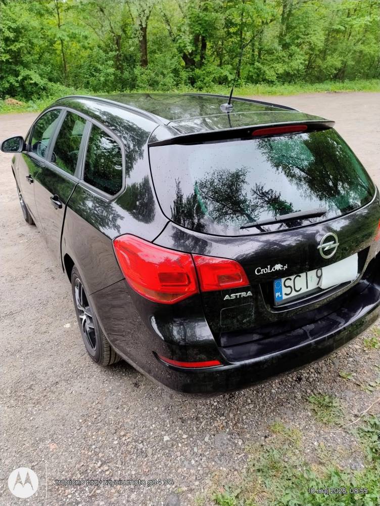 ox_sprzedam-opel-astra-kombi