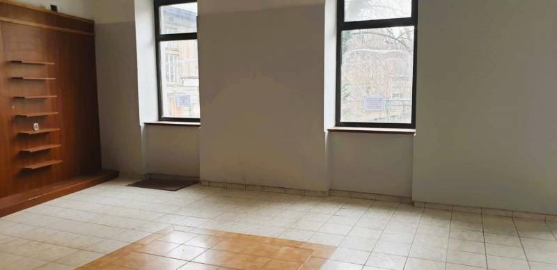 ox_cieszyn-centrum-lokal-handlowo-uslugowy