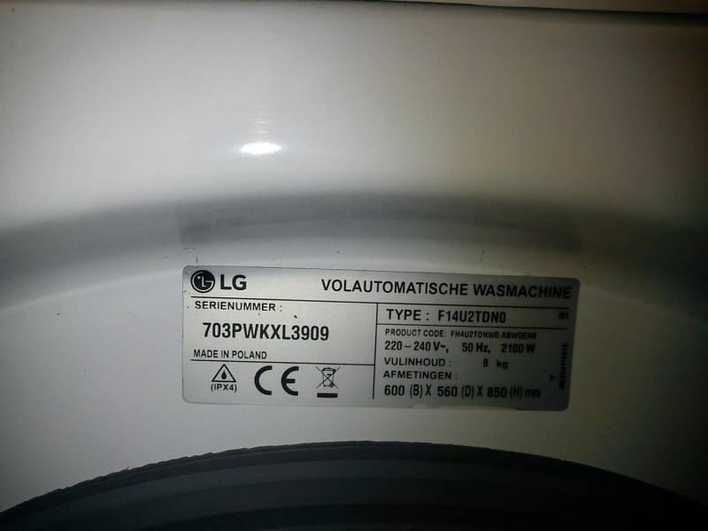 ox_pralka-lg-8kg-1400-57cm-silnik-inwerterowy