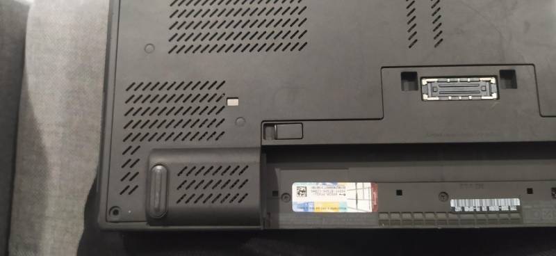 ox_laptop-lenovo-440p-windows-10-sprawny-ladny