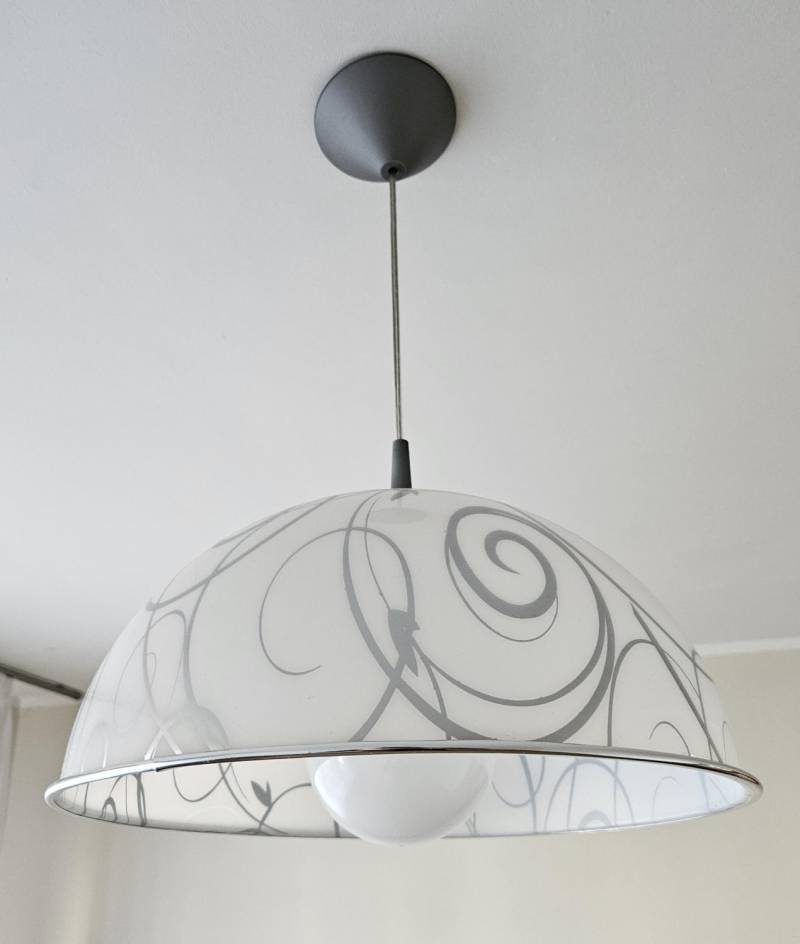 ox_lampa-wiszaca-zyrandol-z-zarowka-stan-bdb