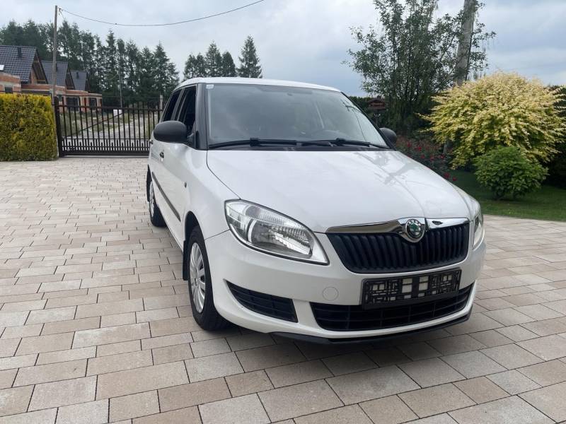 ox_skoda-fabia-12-benzyna-klimatyzacja-rok-2012-przebieg-130tys-km