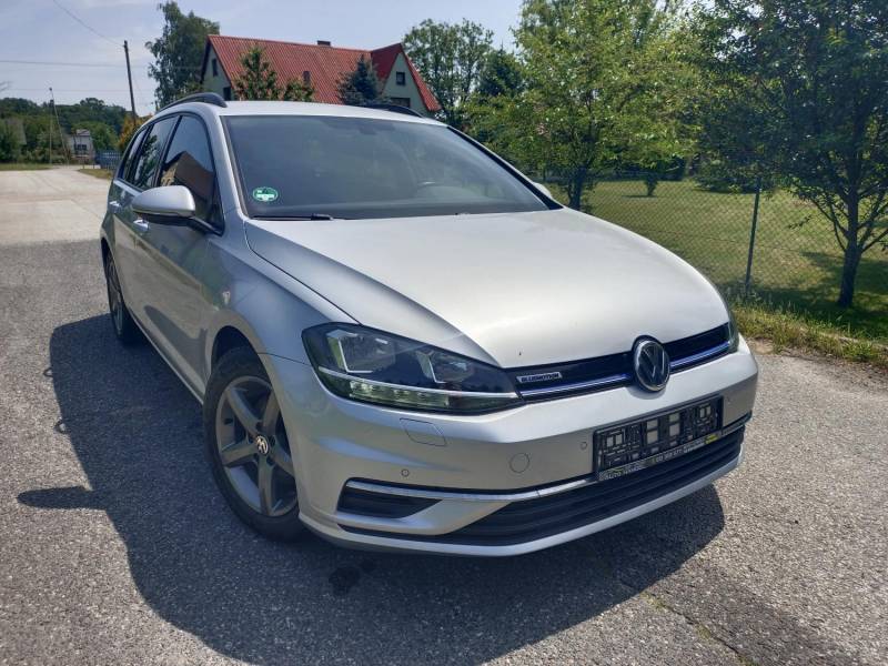 ox_vw-golf-vii-15-tsi-130km-navi-klimatronic-93-000km-2020r