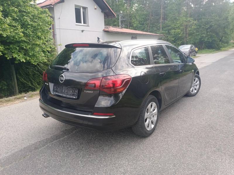 ox_opel-astra-j-14-t-140km-bixenon-navi-klimatronic-2014r
