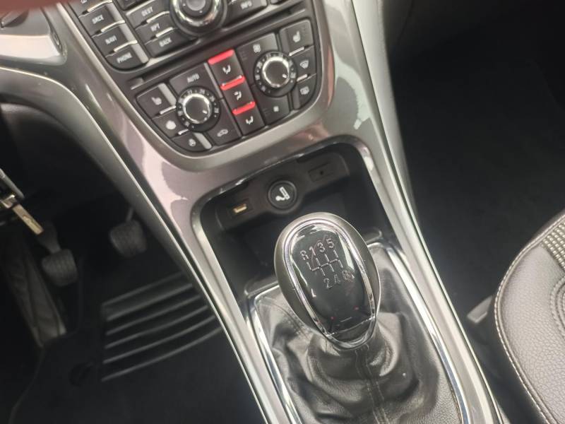 ox_opel-astra-j-14-t-140km-bixenon-navi-klimatronic-2014r