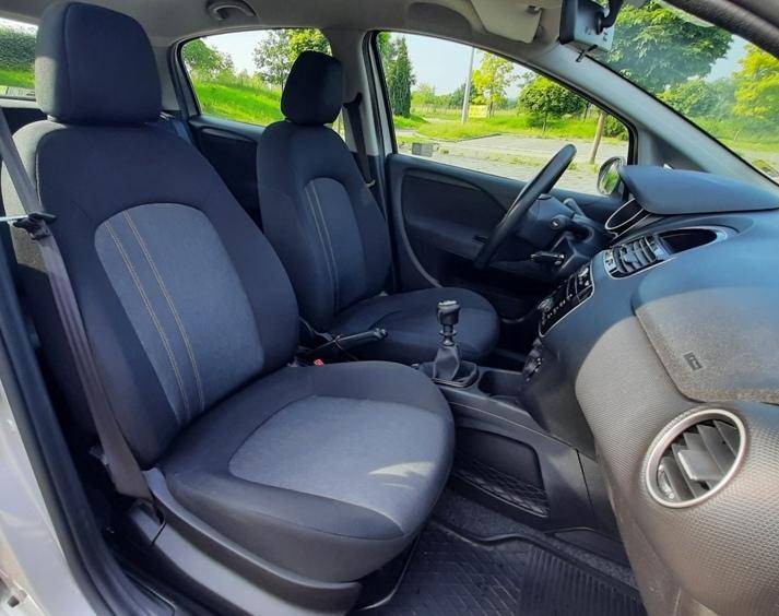 ox_fiat-punto-2012-salonowy-14-benzyna-serwisowany-zadbany-klimatyzacja