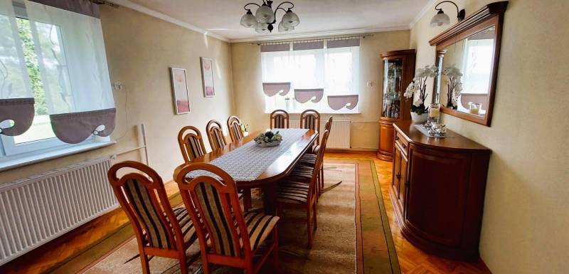 ox_zablocie-pietrowy-dom-na-zagospodarowanej-dzialce