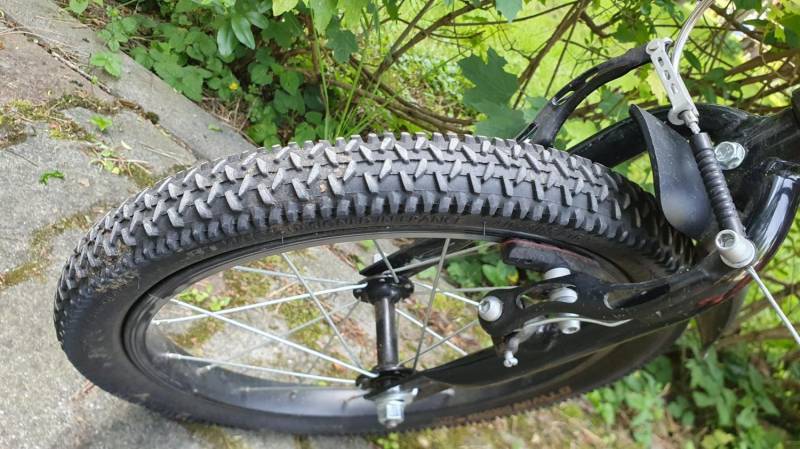 ox_rower-dla-dziecka-btwin-kola-16-cali-dla-dzieci-4-6-lat-stan-idealny
