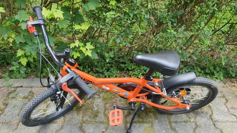 ox_rower-dla-dziecka-btwin-kola-16-cali-dla-dzieci-4-6-lat-stan-idealny